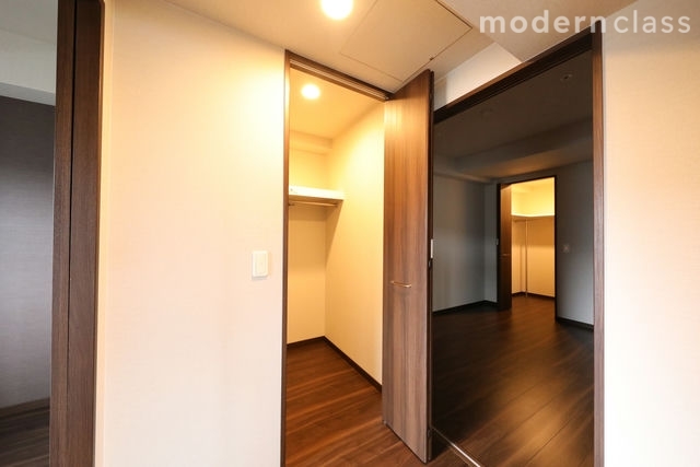 ウォークインクローゼット