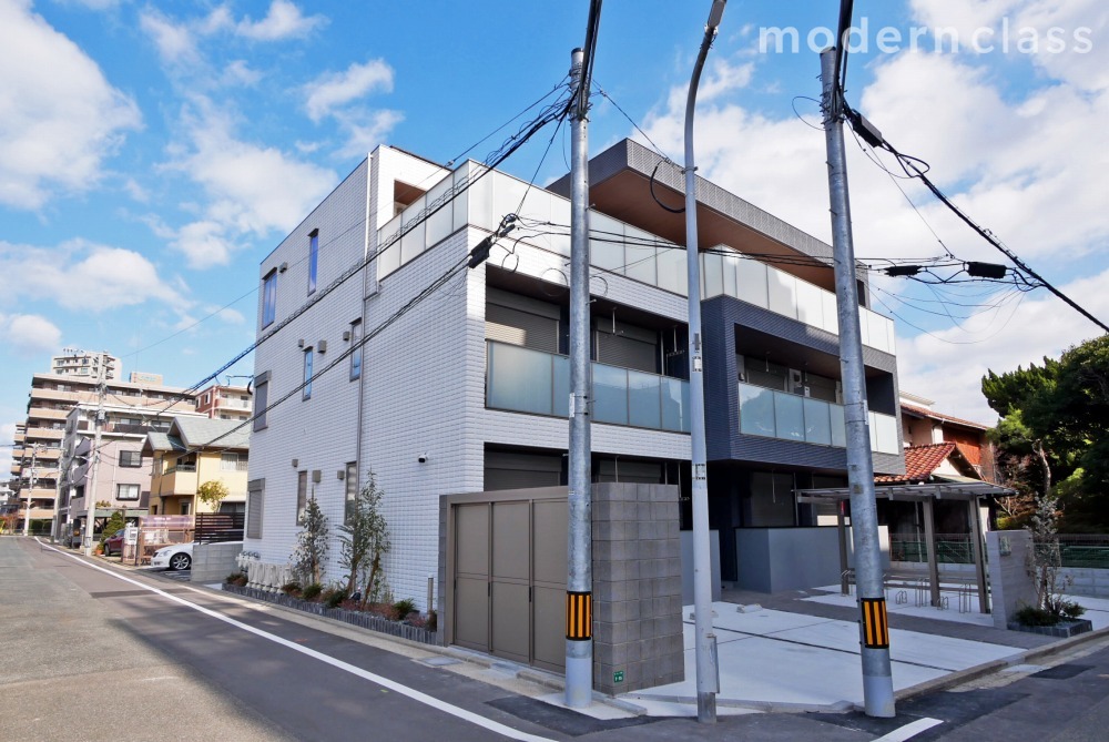 ルミナス・フラット弥生