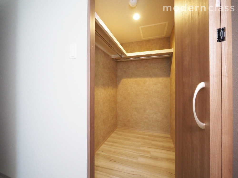 ウォークインクローゼット