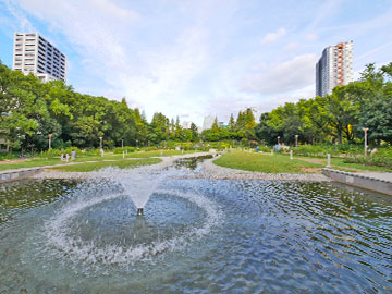 本町・靭公園